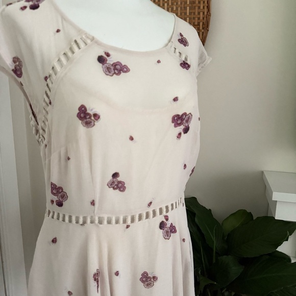 Free People Womens Cream Embroidered Mini Dress Boho Cap Sleeve Mesh M Romantic - Picture 3 of 9